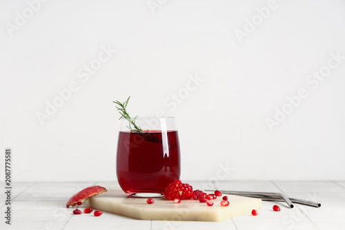 Glass of fresh pomegranate ...