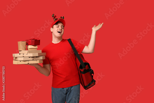 Portrait of young delivery ...