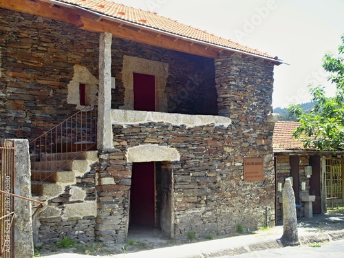 фотографія Casa do Adágio schist house in a rural Portuguese village
