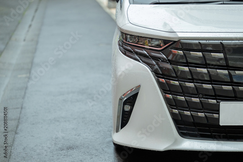 車のフロント