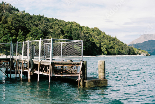 Photos Rustic Lakeside Pier