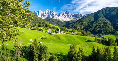 Картината върху платно view on Val di Funes in Dolomites in South Tyrol in Italy