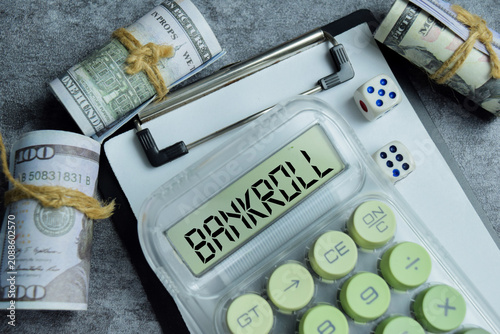 Bild auf Leinwand bankroll text on calculator