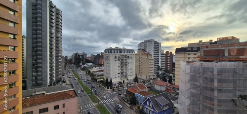 Foto Curitiba - Região do Batel, vista panorâmica, durante o dia.