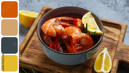 Cooked shrimp with lemon we...