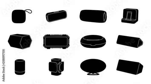 Fotografie Speech Balloon Icon Set with Messaging Bubbles, Chat Boxes, and Communication Sy