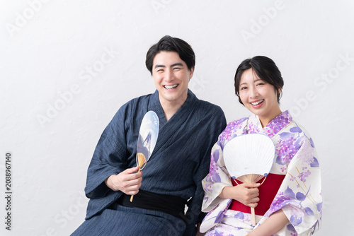 浴衣の夫婦・カップル
