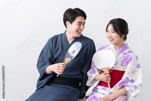 浴衣の夫婦・カップル