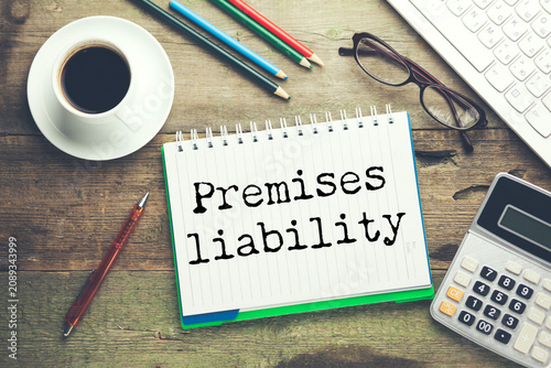 Canvastavla Premises liability work desk with notepad