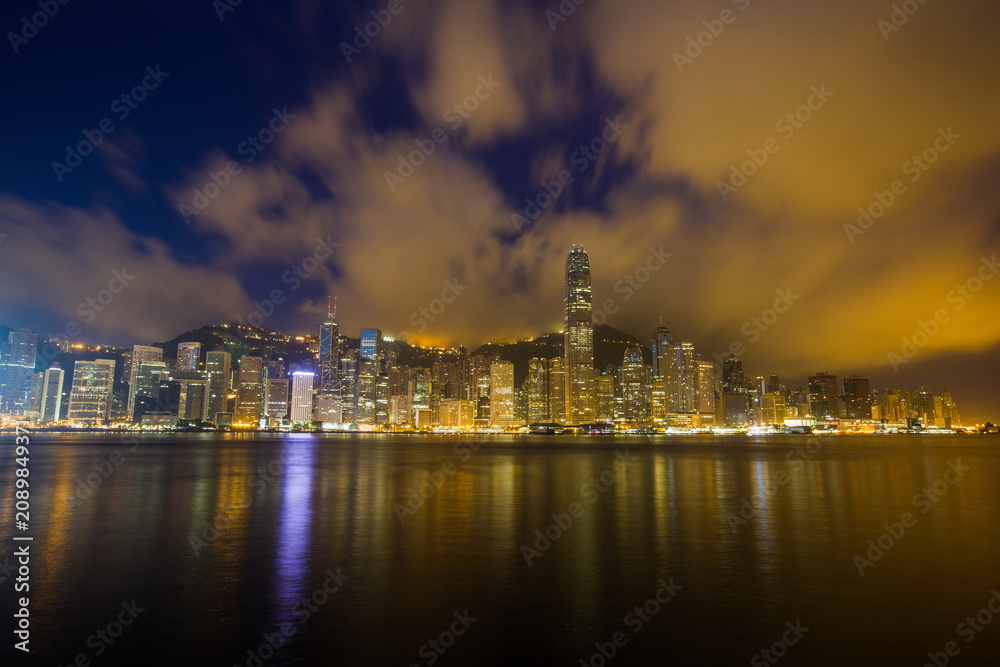Fototapeta premium Hong Kong Victoria Harbour Glory Morning - Illuminated Skyline Night View