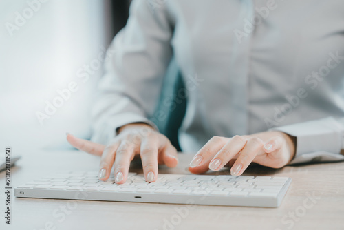 Tableau sur toile Working in an office concept