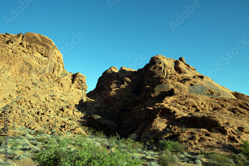 Obraz na plátně Iconic red Aztec sandstone formations abound at Valley of Fire State Park in Nev