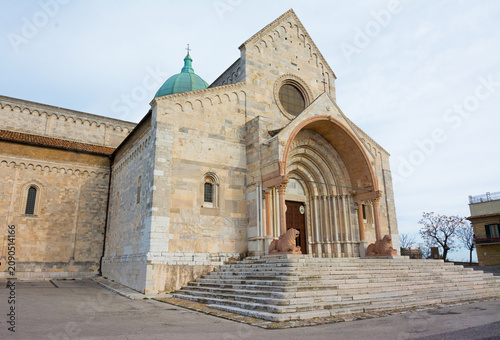 Quadro su tela Ancona cathedral showcasing romanesque architecture and detailed facade