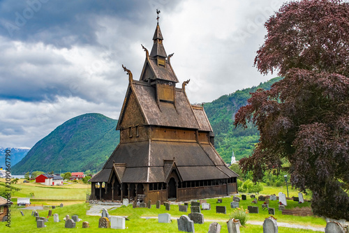 Norwegen, Stabkirche von Borgund ist das älteste Holzgebäude Europas