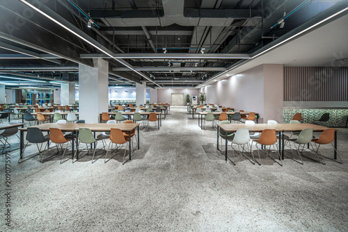 Contemporary Workspace Cafeteria Design with Versatile Seating Arrangements