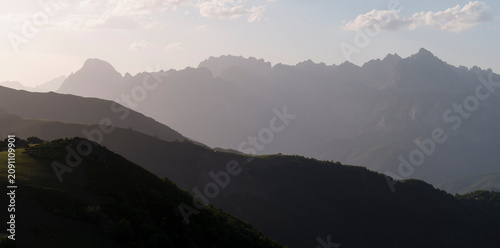Foto Picos de Europa National Park view from Llesba viewpoint in Cantabria Spain