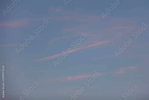 Overlay de Ciel trainées rose – Ambiance artistique  pour Compositions Vibrantes