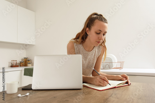 Female freelancer working w...