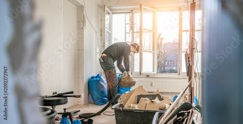 Εκτύπωση καμβά rebuilding an Old real estate apartment, prepared and ready for renovate