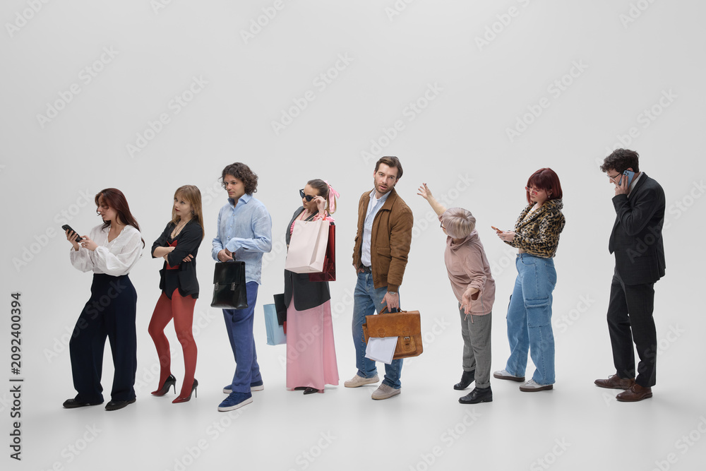 Obraz premium People waiting for click and collect grocery pickup with shopping bags and parcels. Concept of online shopping, order collection, fulfillment service, omnichannel retail and customer pickup.