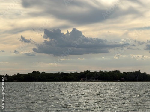 dram sunset over lake