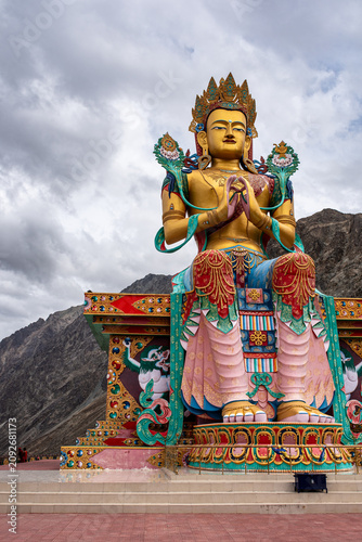 Obraz na płótnie Monumental golden Maitreya Buddha statue in Diskit, Nubra Valley, Ladakh