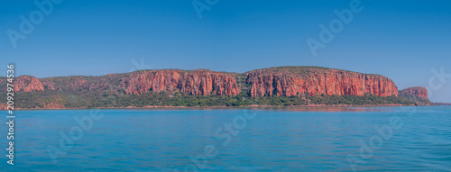 Tableau sur toile Kimberley Coast Panorama from the Sea