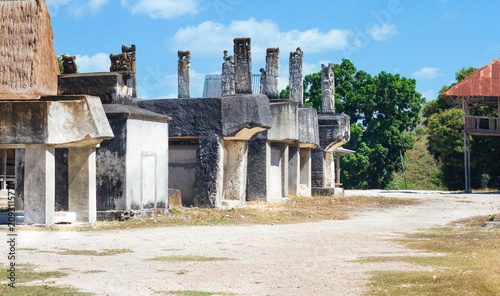 Foto Ancient Village in Sumba: A megalithic stone burial site that has stood in the h
