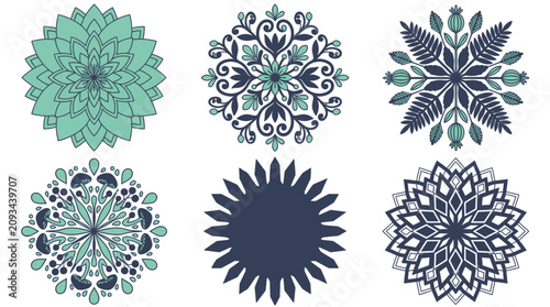 Eine Sammlung von sechs verschiedenen dekorativen Mandala-Ornamenten in Blau- und Türkistönen mit floralen, geometrischen und symmetrischen Mustern auf weißem Hintergrund.