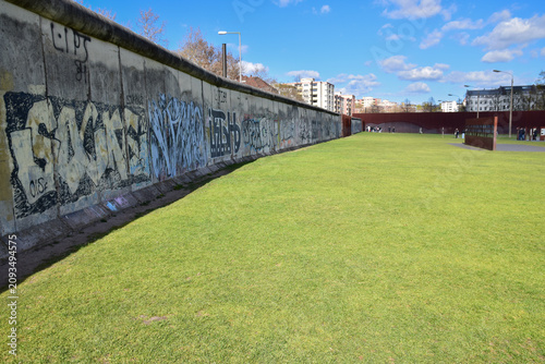 Fotografía Vestige du Mur de Berlin sur la Bernauer Strasse