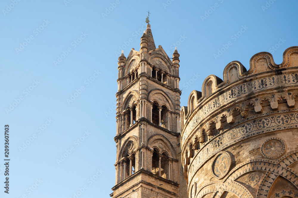 Fototapeta premium Detail of one of the towers of Palermo Cathedral, located in Sicily, Italy.