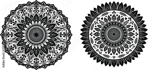 Cuadro en lienzo Two circular black and white mandala patterns for meditative coloring