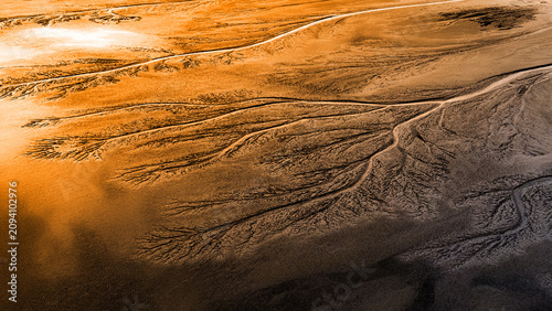 Εκτύπωση καμβά Sunset over the tidal tree patterns on the mudflats at the Qiantang River - aeri
