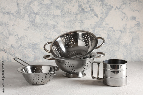Stainless steel kitchen ute...