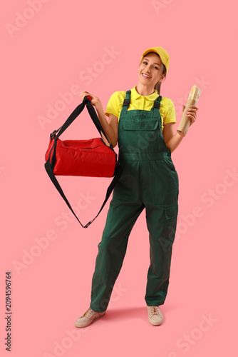 Female courier with doner k...