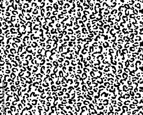 Seamless pattern of leopard leather, fashionable print 