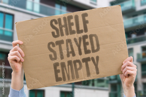 Картината върху платно "Shelf Stayed Empty" The expected product never restocked
