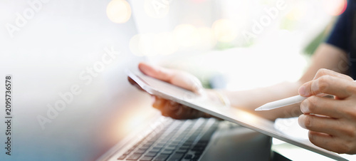 Person use Tablet, Laptop used for email management, Customer communication,Online workflow, Business Planning, AI, SaaS, Digital Workflow, Electronic Documents, Secure information access,Remote work	