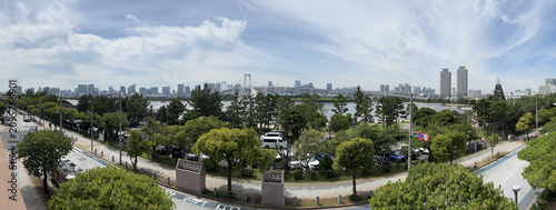 Photos Panoramic daylight web banner of Rainbow Bridge and Tokyo Tower from Odaiba