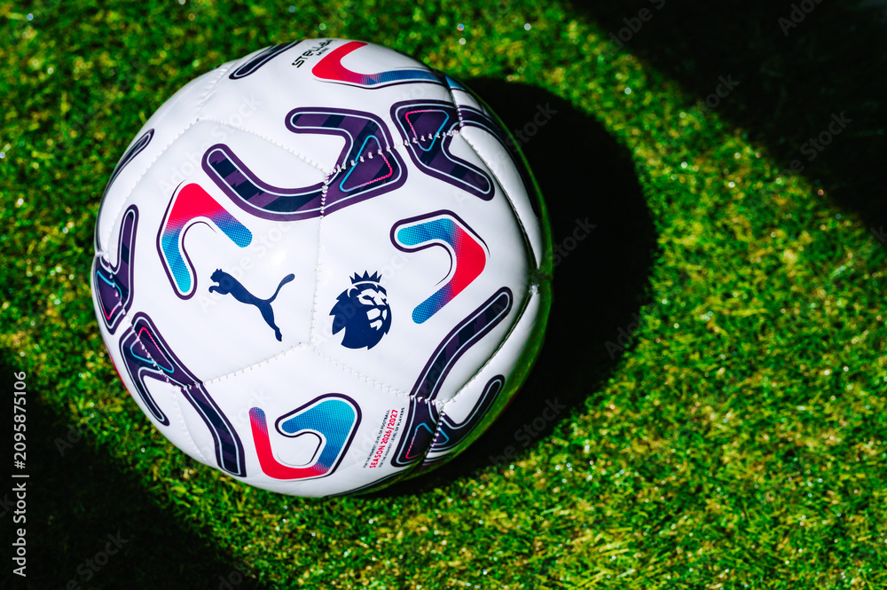 Obraz premium Premier League 2026/2027 Puma Football Placed on the Pitch Before the New Campaign