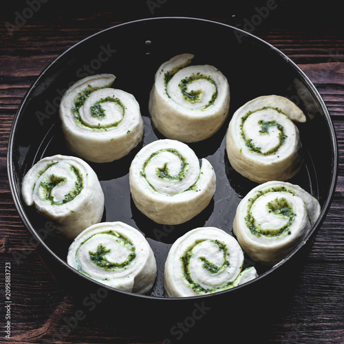 Pesto Bread Rolls