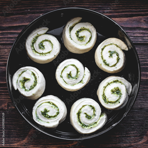 Pesto Bread Rolls