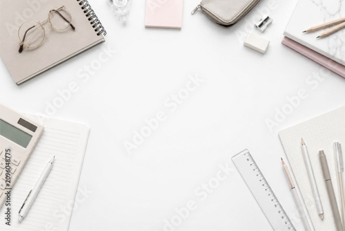 Иллюстрация без названия.     Back to school stationery border on white background 