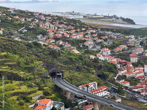 Obraz na płótnie Scenic panoramic view of Madeira Island, Portugal, featuring a dramatic highway