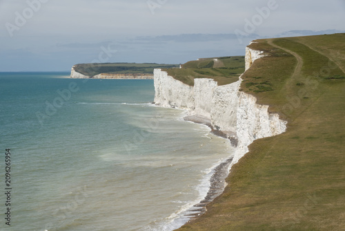 Foto Chalk cliffs on Sussex coast, England.