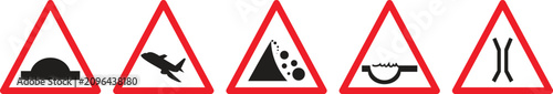 Foto Warning signs set of five different icons
