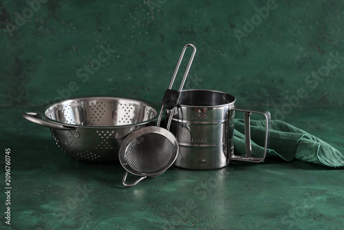 Stainless steel kitchen ute...