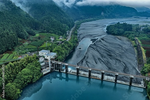 Obraz na plátně Aerial drone photo of a weir and river sandbar in Shiogo area, Shizuoka, Japan