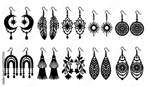 Fotografie Luxury bohemian dangle earring silhouette set with decorative ornamental designs