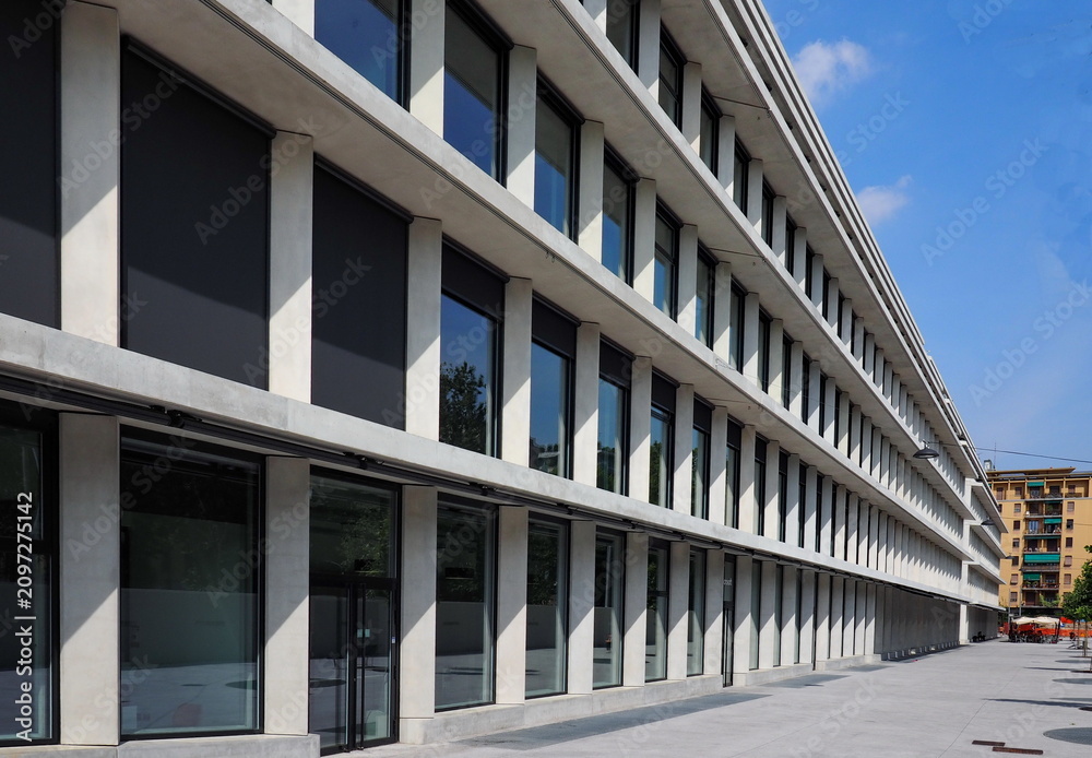 Fototapeta premium Modern palace in Milan, Lombardy, Italy